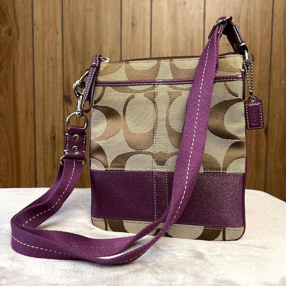 Coach Signature Swingpack Crossbody Shoulder Handbag Purse Purple Brown Canvas